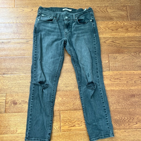 Levi’s Black Distressed Boyfriend Jeans - Picture 2 of 2